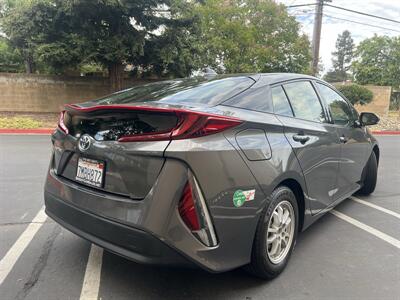 2017 Toyota Prius Prime Plus   - Photo 9 - Sacramento, CA 95825