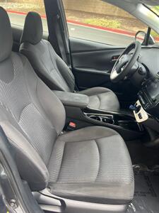 2017 Toyota Prius Prime Plus   - Photo 22 - Sacramento, CA 95825