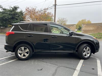 2015 Toyota RAV4 XLE   - Photo 10 - Sacramento, CA 95825