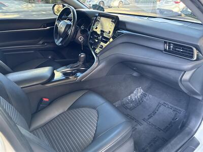 2021 Toyota Camry SE   - Photo 21 - Sacramento, CA 95825