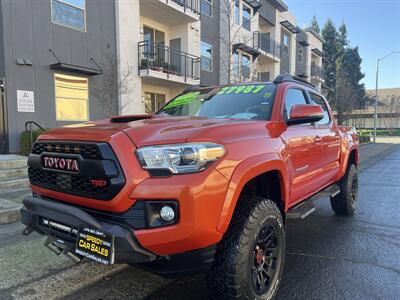 2018 Toyota Tacoma TRD Sport   - Photo 4 - Sacramento, CA 95825
