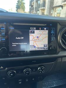 2018 Toyota Tacoma TRD Sport   - Photo 40 - Sacramento, CA 95825