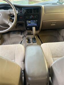 2004 Toyota Tacoma PreRunner V6 4dr Double Cab PreRunner V6 - Photo 16 - Sacramento, CA 95825