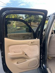 2004 Toyota Tacoma PreRunner V6 4dr Double Cab PreRunner V6 - Photo 14 - Sacramento, CA 95825