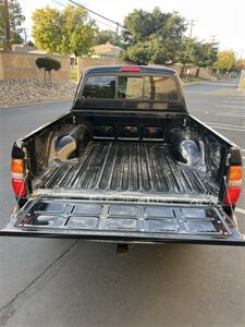 2004 Toyota Tacoma PreRunner V6 4dr Double Cab PreRunner V6 - Photo 8 - Sacramento, CA 95825