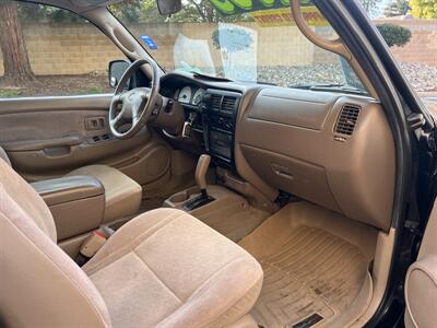 2004 Toyota Tacoma PreRunner V6 4dr Double Cab PreRunner V6 - Photo 22 - Sacramento, CA 95825