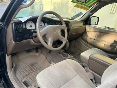 2004 Toyota Tacoma PreRunner V6 4dr Double Cab PreRunner V6 - Photo 12 - Sacramento, CA 95825