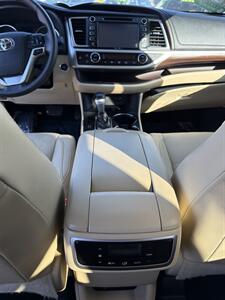2015 Toyota Highlander Limited - Photo 18 - Sacramento, CA 95825