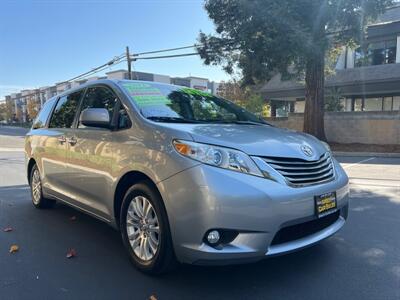 2011 Toyota Sienna XLE 8-Passenger   - Photo 1 - Sacramento, CA 95825