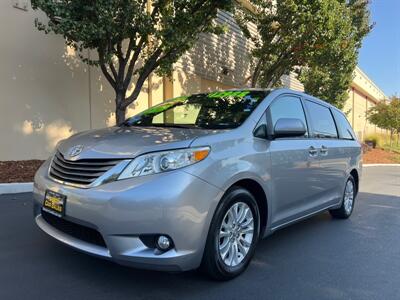 2011 Toyota Sienna XLE 8-Passenger   - Photo 4 - Sacramento, CA 95825