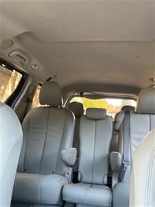 2011 Toyota Sienna XLE 8-Passenger   - Photo 38 - Sacramento, CA 95825