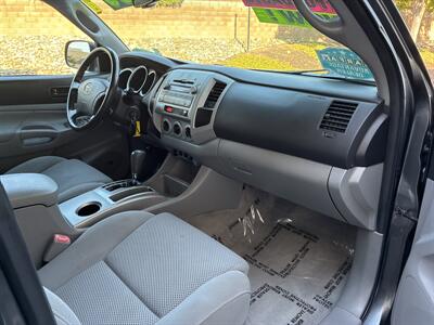 2009 Toyota Tacoma PreRunner V6   - Photo 23 - Sacramento, CA 95825