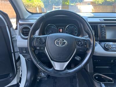 2018 Toyota RAV4 Hybrid XLE   - Photo 20 - Sacramento, CA 95825