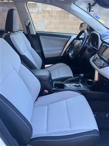 2018 Toyota RAV4 Hybrid XLE   - Photo 26 - Sacramento, CA 95825