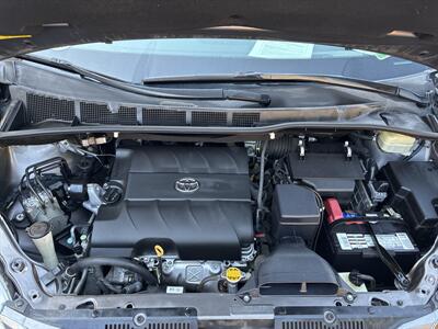 2016 Toyota Sienna XLE 8-Passenger - Photo 23 - Sacramento, CA 95825