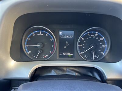 2017 Toyota RAV4 XLE - Photo 34 - Sacramento, CA 95825