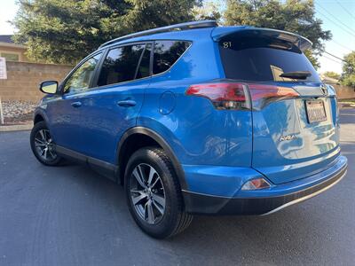 2017 Toyota RAV4 XLE - Photo 6 - Sacramento, CA 95825
