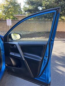2017 Toyota RAV4 XLE - Photo 25 - Sacramento, CA 95825