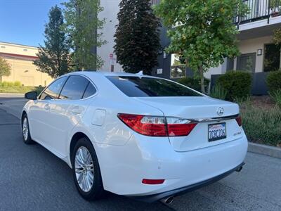 2013 Lexus ES   - Photo 6 - Sacramento, CA 95825