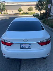 2013 Lexus ES   - Photo 8 - Sacramento, CA 95825