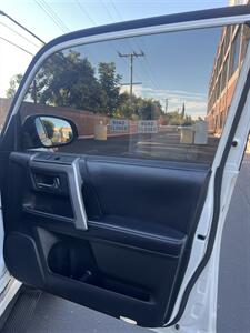 2018 Toyota 4Runner Limited - Photo 29 - Sacramento, CA 95825