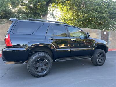 2007 Toyota 4Runner SR5   - Photo 9 - Sacramento, CA 95825