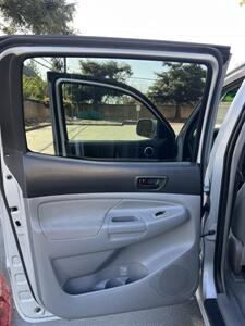 2006 Toyota Tacoma V6 V6 4dr Double Cab   - Photo 14 - Sacramento, CA 95825
