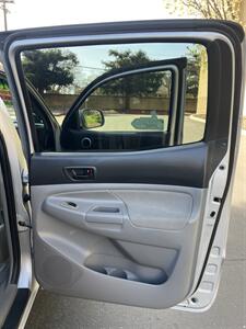 2006 Toyota Tacoma V6 V6 4dr Double Cab   - Photo 25 - Sacramento, CA 95825
