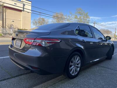 2018 Toyota Camry LE   - Photo 9 - Sacramento, CA 95825