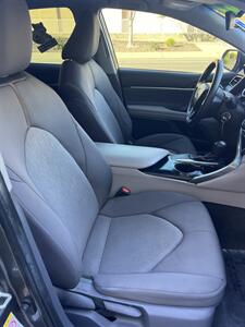 2018 Toyota Camry LE   - Photo 22 - Sacramento, CA 95825
