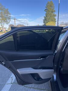 2018 Toyota Camry LE   - Photo 14 - Sacramento, CA 95825