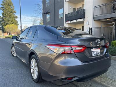 2018 Toyota Camry LE   - Photo 6 - Sacramento, CA 95825