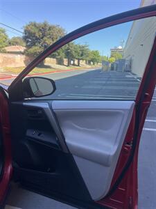 2013 Toyota RAV4 LE   - Photo 25 - Sacramento, CA 95825