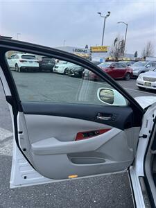 2009 Lexus ES 350   - Photo 13 - Sacramento, CA 95825