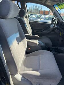 2003 Toyota Sequoia SR5   - Photo 27 - Sacramento, CA 95825