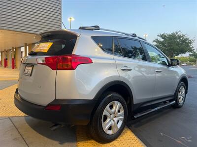 2014 Toyota RAV4 LE   - Photo 9 - Sacramento, CA 95825