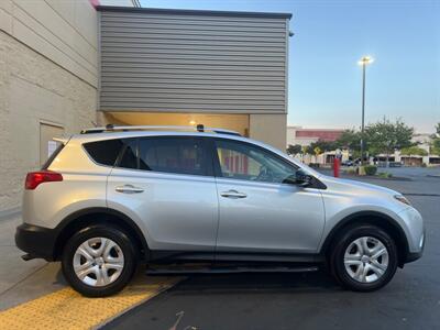 2014 Toyota RAV4 LE   - Photo 10 - Sacramento, CA 95825