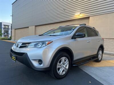 2014 Toyota RAV4 LE   - Photo 4 - Sacramento, CA 95825