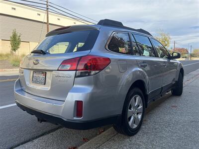 2012 Subaru Outback 2.5i   - Photo 9 - Sacramento, CA 95825