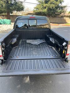 2010 Toyota Tacoma V6 - Photo 8 - Sacramento, CA 95825