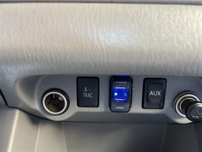 2010 Toyota Tacoma V6 - Photo 36 - Sacramento, CA 95825