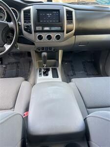 2010 Toyota Tacoma V6 - Photo 16 - Sacramento, CA 95825