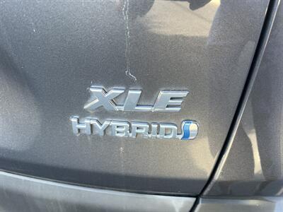 2019 Toyota RAV4 Hybrid XLE   - Photo 11 - Sacramento, CA 95825