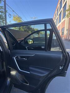 2019 Toyota RAV4 Hybrid XLE   - Photo 29 - Sacramento, CA 95825