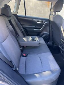 2019 Toyota RAV4 Hybrid XLE   - Photo 25 - Sacramento, CA 95825