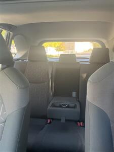 2019 Toyota RAV4 Hybrid XLE   - Photo 41 - Sacramento, CA 95825