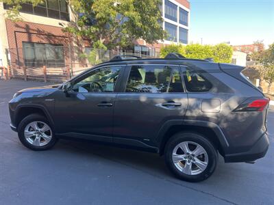2019 Toyota RAV4 Hybrid XLE   - Photo 5 - Sacramento, CA 95825