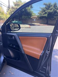 2016 Toyota RAV4 Hybrid Limited - Photo 28 - Sacramento, CA 95825