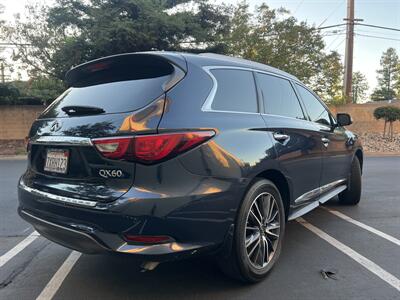 2017 INFINITI QX60   - Photo 9 - Sacramento, CA 95825