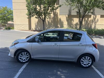 2015 Toyota Yaris 5-Door L - Photo 5 - Sacramento, CA 95825